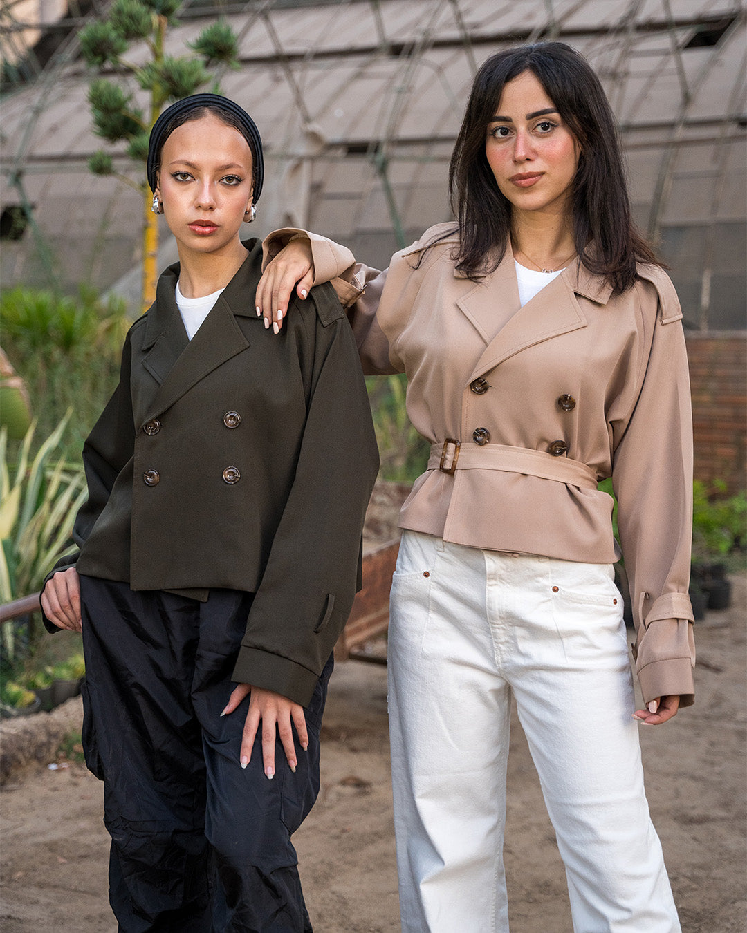 Cropped Trench Coat (Beige)